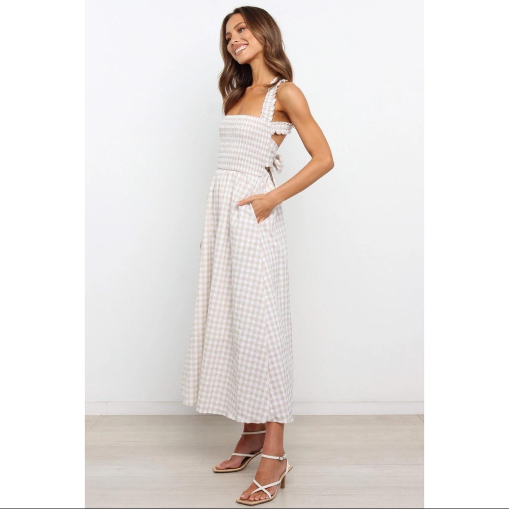 SOLD Petal and pup gingham midi dress - Picture 3 of 6